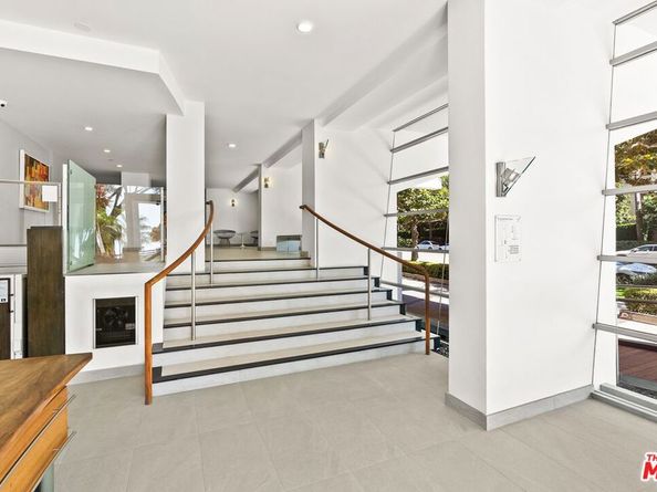 535 OCEAN Avenue 1C, Santa Monica CA 90402