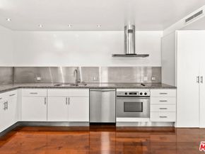 535 OCEAN Avenue 1C, Santa Monica CA 90402