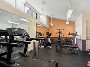 8600 Tuscany Avenue 301, Playa Del Rey CA 90293