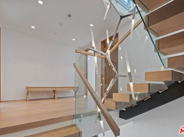 18954 Pacific Coast Highway, Malibu CA 90265