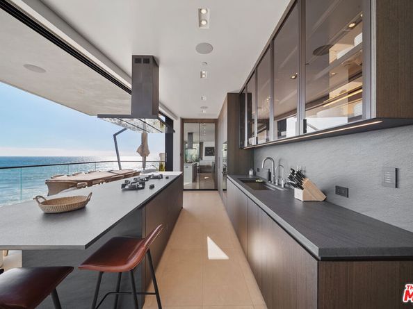 18954 Pacific Coast Highway, Malibu CA 90265