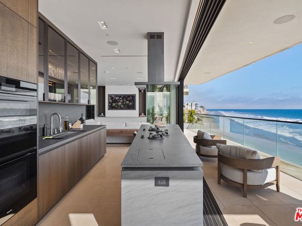 18954 Pacific Coast Highway, Malibu CA 90265