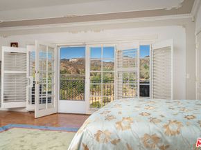 2315 N Hobart Boulevard, Los Angeles CA 90027