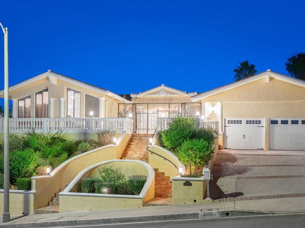 2315 N Hobart Boulevard, Los Angeles CA 90027