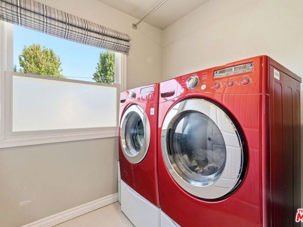 1020 N Garfield Avenue, Pasadena CA 91104