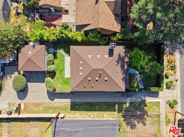 1020 N Garfield Avenue, Pasadena CA 91104