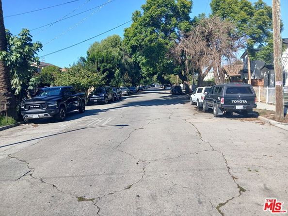 9416 Wilmington Avenue, Los Angeles CA 90002