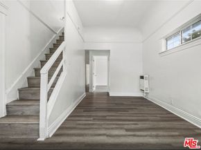 1220 W 25th Street, Los Angeles CA 90007