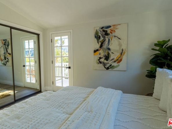 4305 Saltillo Street, Woodland Hills CA 91364