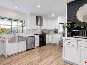 1618 Middleton Place, Los Angeles CA 90062