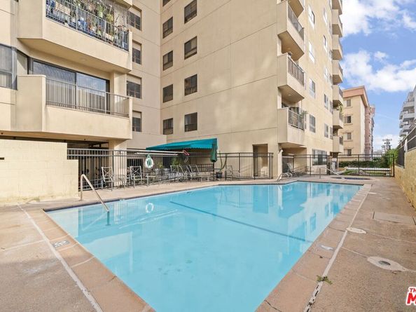 727 S Ardmore Avenue 1002, Los Angeles CA 90005