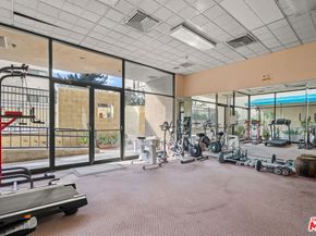 727 S Ardmore Avenue 1002, Los Angeles CA 90005