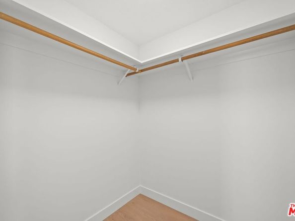 727 S Ardmore Avenue 1002, Los Angeles CA 90005