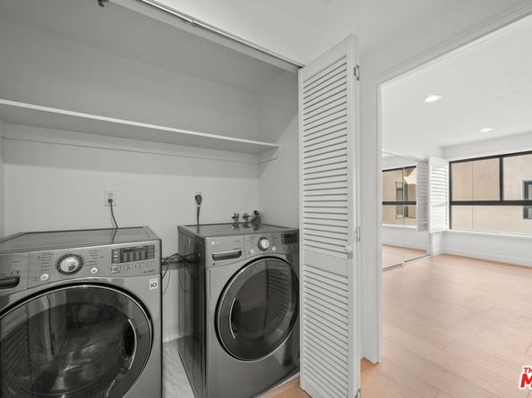 727 S Ardmore Avenue 1002, Los Angeles CA 90005