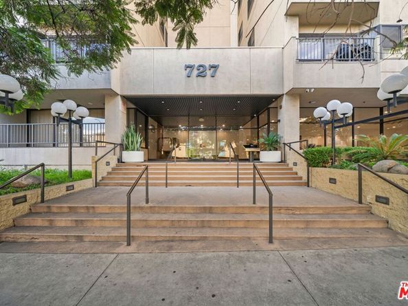 727 S Ardmore Avenue 1002, Los Angeles CA 90005
