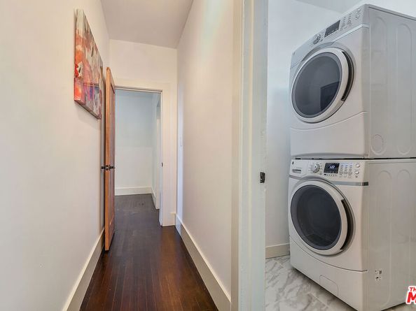 2945 Van Buren Place, Los Angeles CA 90007