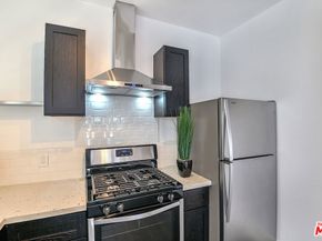 2945 Van Buren Place, Los Angeles CA 90007