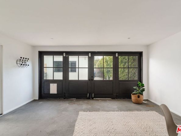 4128 Baywood Street, Los Angeles CA 90039