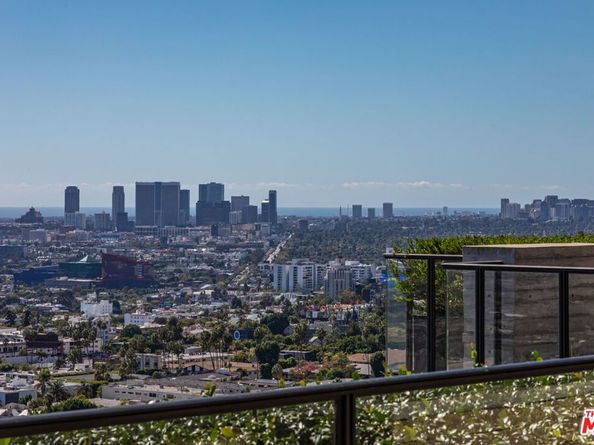 7661 Curson Terrace, Los Angeles CA 90046