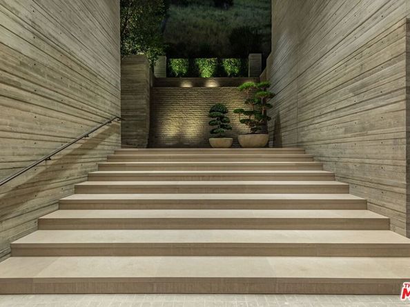 7661 Curson Terrace, Los Angeles CA 90046