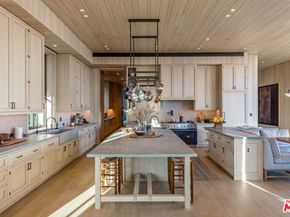 7661 Curson Terrace, Los Angeles CA 90046