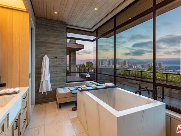 7661 Curson Terrace, Los Angeles CA 90046