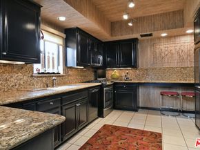 1936 Pelham Avenue 301, Los Angeles CA 90025