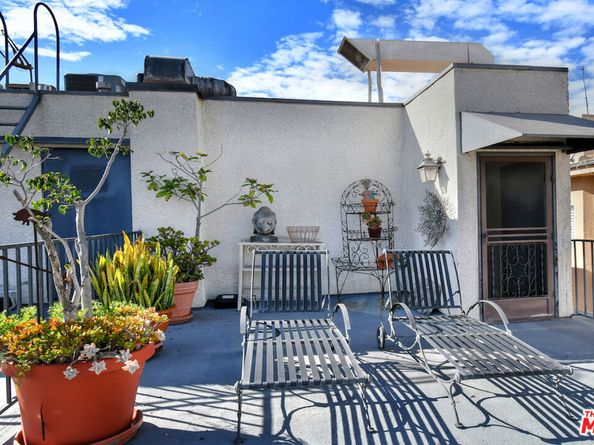 1936 Pelham Avenue 301, Los Angeles CA 90025