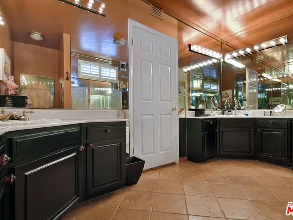 1936 Pelham Avenue 301, Los Angeles CA 90025