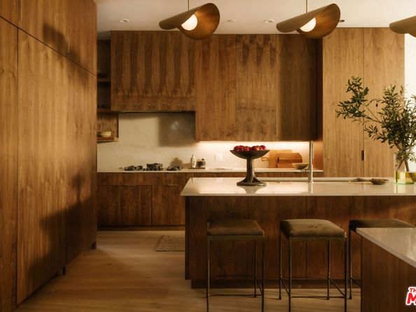 8906 Hubbard Street, Culver City CA 90232