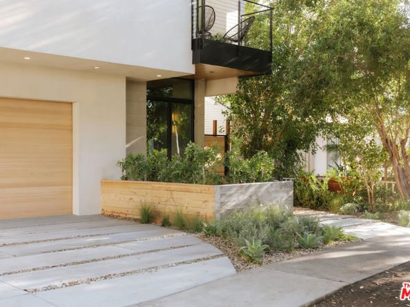 8906 Hubbard Street, Culver City CA 90232