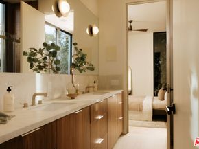 8906 Hubbard Street, Culver City CA 90232