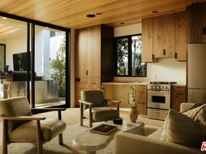 8906 Hubbard Street, Culver City CA 90232