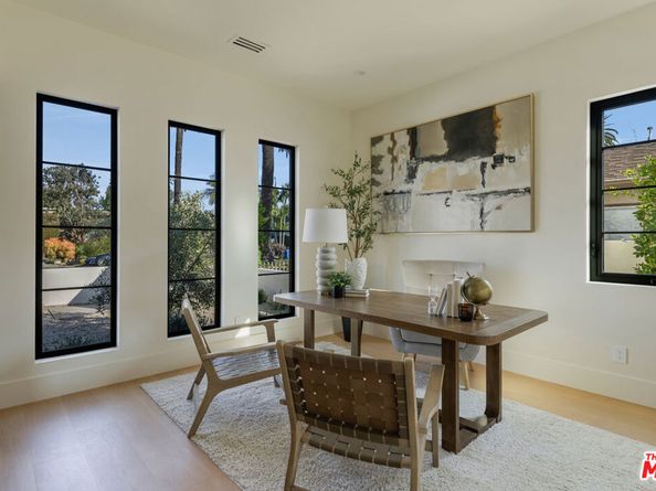 4029 East Boulevard, Los Angeles CA 90066