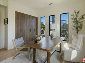 4029 East Boulevard, Los Angeles CA 90066