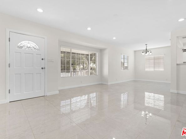 13691 Kelowna Street, Arleta CA 91331