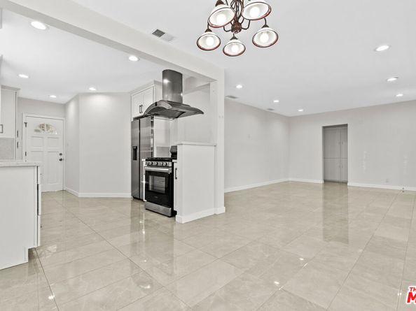 13691 Kelowna Street, Arleta CA 91331