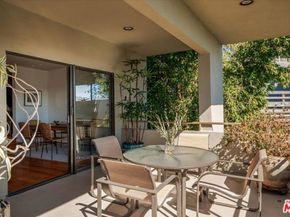 1358 Killarney Avenue, Los Angeles CA 90065