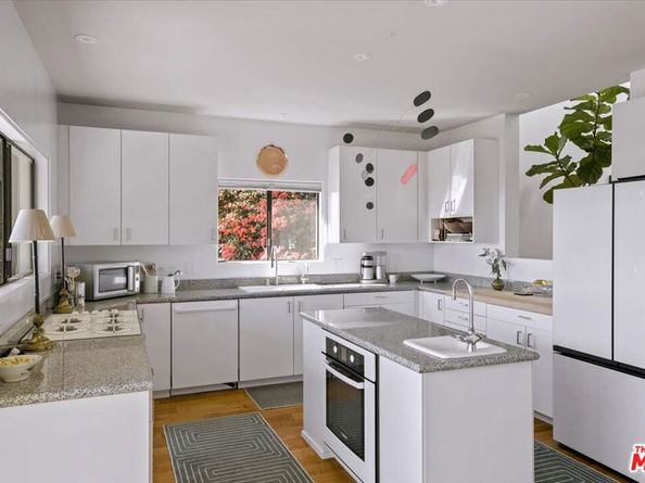 1358 Killarney Avenue, Los Angeles CA 90065