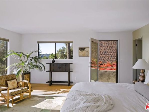 1358 Killarney Avenue, Los Angeles CA 90065