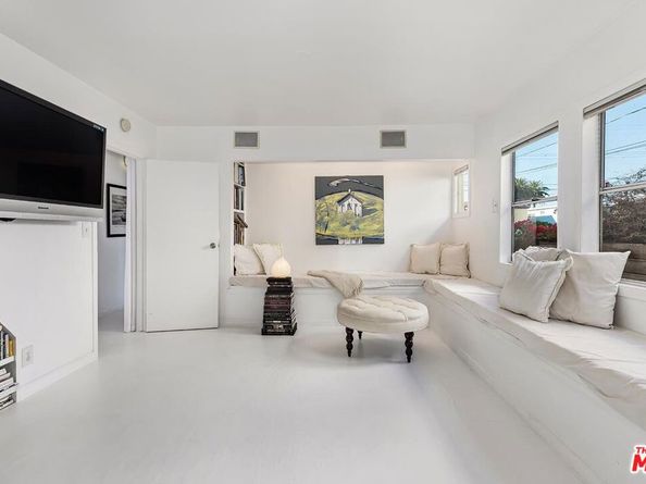 409 Westminster Avenue, Venice CA 90291