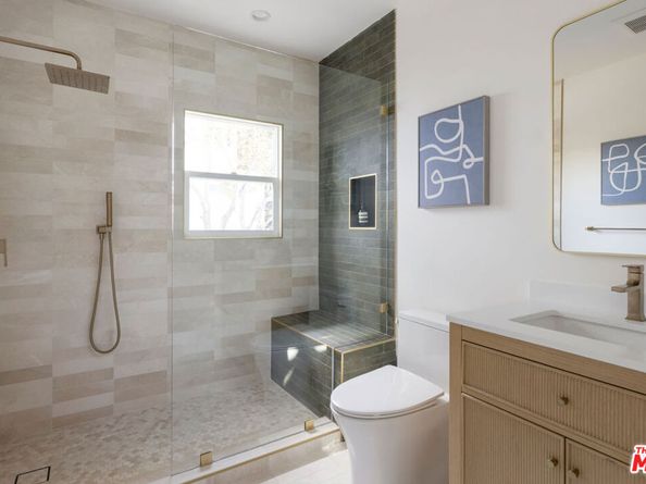 957 Manzanita Street, Los Angeles CA 90029