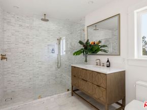 957 Manzanita Street, Los Angeles CA 90029