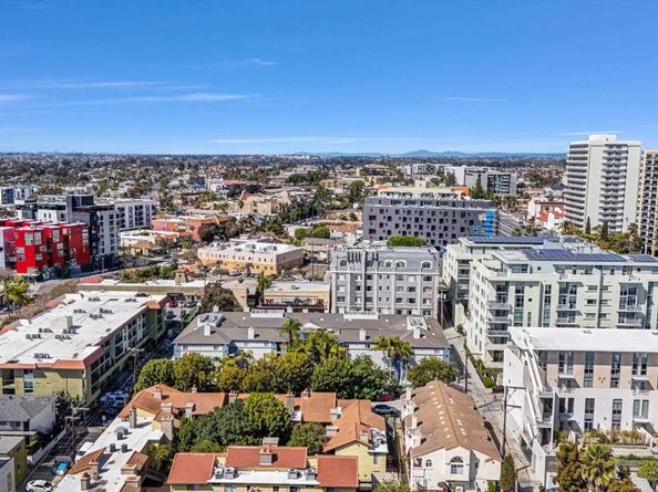 1756 Essex St. 311, San Diego CA 92103