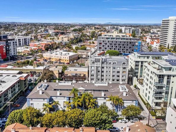 1756 Essex St. 311, San Diego CA 92103