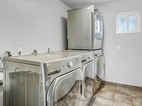 1756 Essex St. 311, San Diego CA 92103