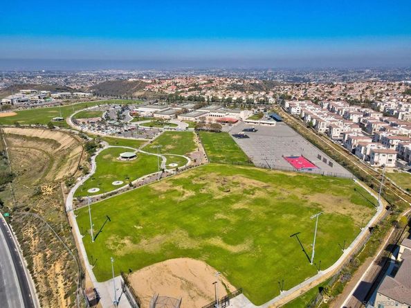 5360 Calle Rockfish 32, San Diego CA 92154