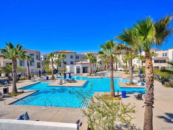 5360 Calle Rockfish 32, San Diego CA 92154