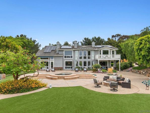521 Latigo Row, Encinitas CA 92024