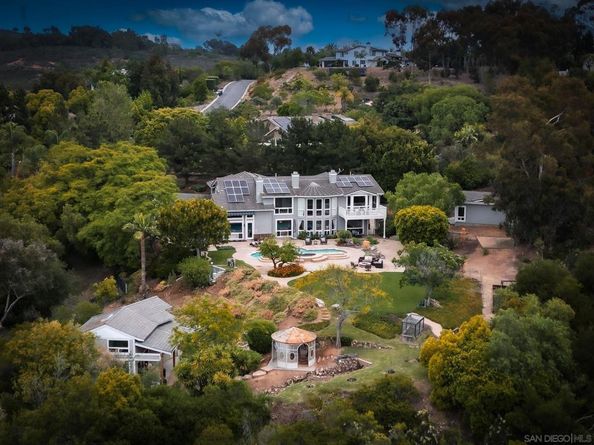521 Latigo Row, Encinitas CA 92024